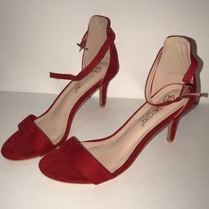 Red comfy heels!